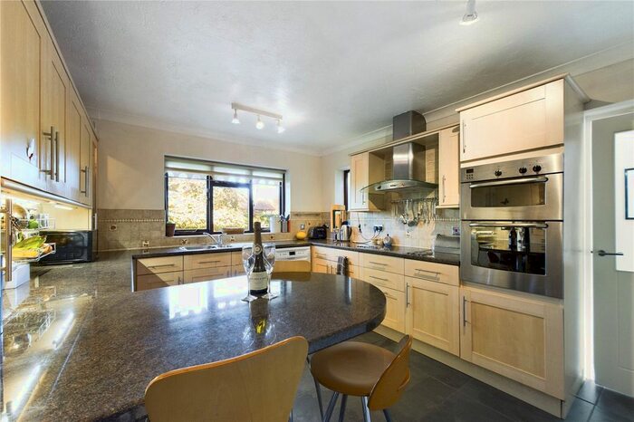 5 Bedroom Bungalow For Sale In High Street, Graveley, St. Neots, Cambridgeshire, PE19