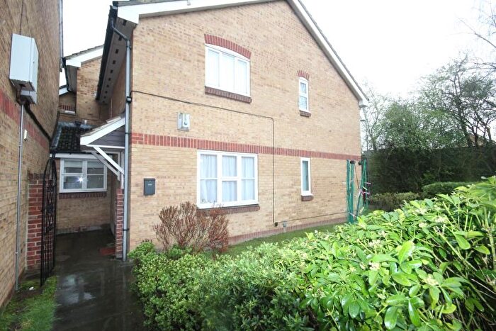 1 Bedroom Property To Rent In Maplin Park, Langley, Slough, SL3