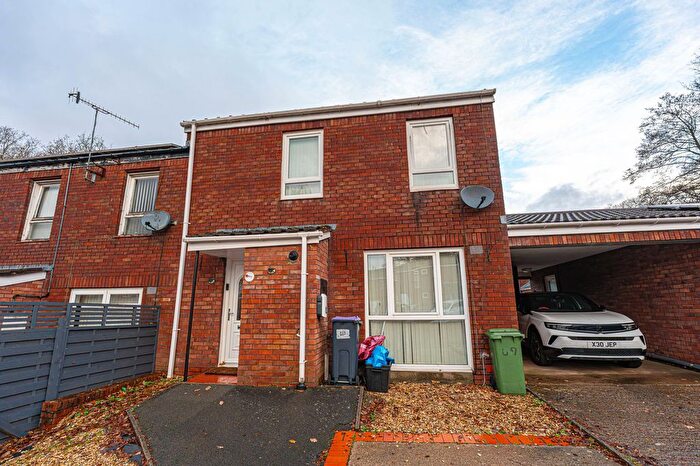 3 Bedroom Semi-Detached House For Sale In Snowdon Court, Croesyceiliog, NP44