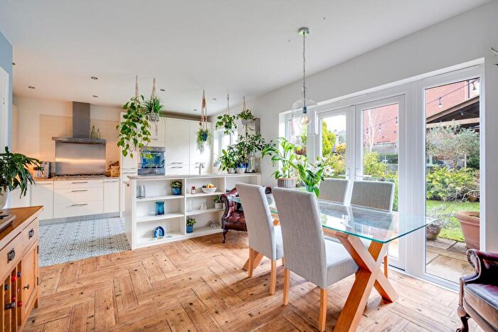 5 Bedroom Detached House For Sale In Green Howards Road, Saighton, CH3