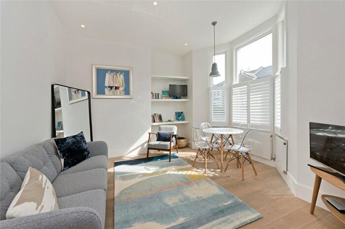 1 Bedroom Apartment To Rent In Victoria Road, London, NW6