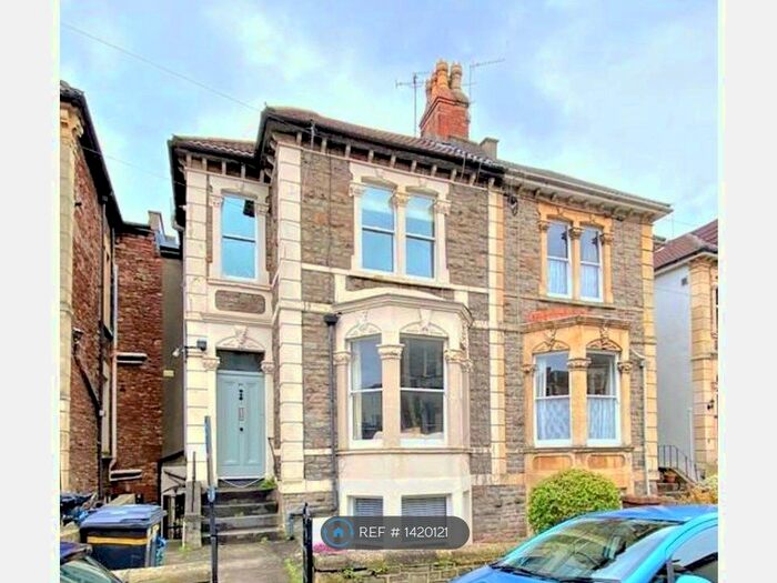 2 Bedroom Flat To Rent In Collingwood Rd, Bristol, BS6