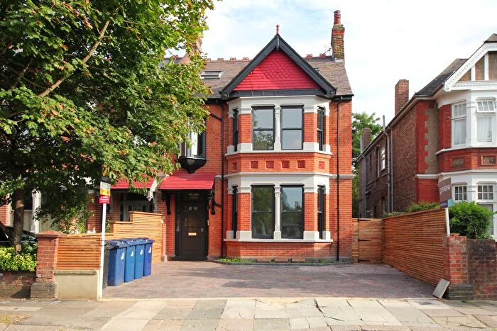 2 Bedroom Flat For Sale In Creffield Road, W5