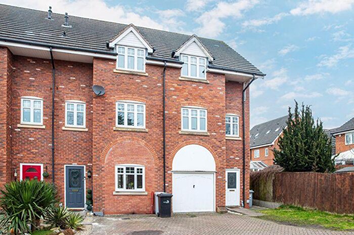3 Bedroom Town House For Sale In Haydn Jones Drive, Stapeley, Nantwich, CW5
