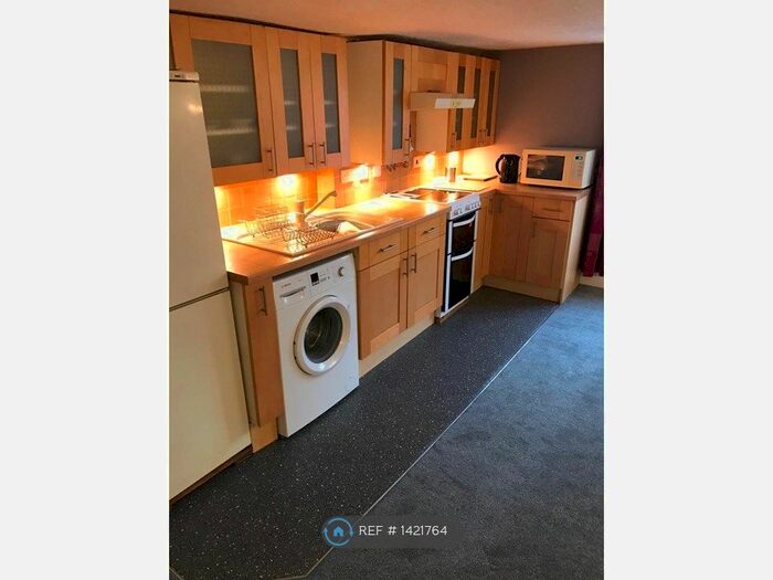 1 Bedroom Flat To Rent In High Sreet, Staffordshire, DE13