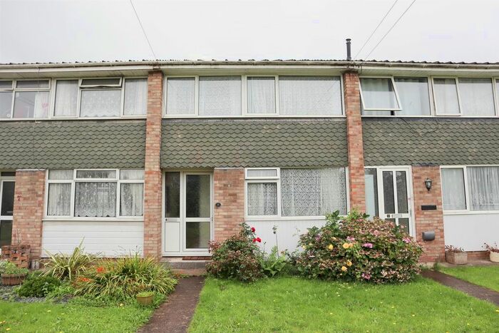 3 Bedroom Property To Rent In Rectory Drive, Yatton, Bristol, BS49