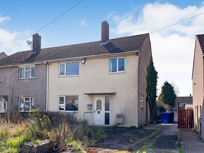 3 Bedroom Semi-Detached House For Sale In Mead Crescent, Burton-On-Trent, Staffordshire, DE15