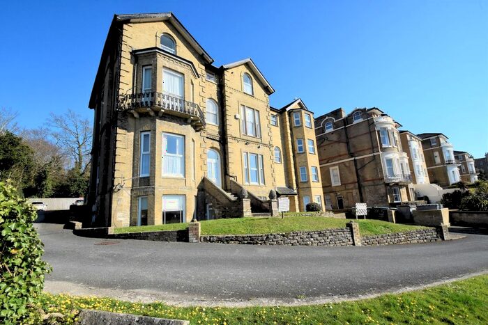 2 Bedroom Flat To Rent In West Hill Road, Ryde, PO33