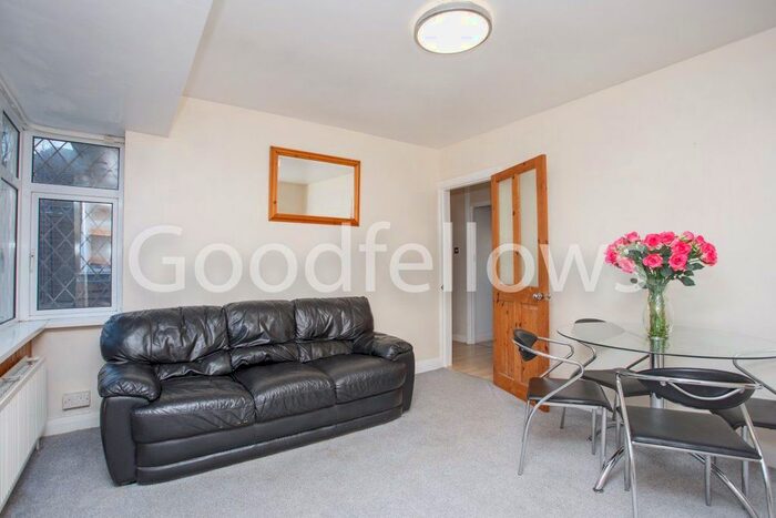 2 Bedroom Maisonette To Rent In Tudor Drive, Morden, SM4