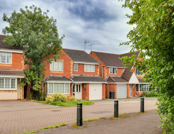 4 Bedroom Detached House To Rent In Teal Drive, Hinckley, LE10