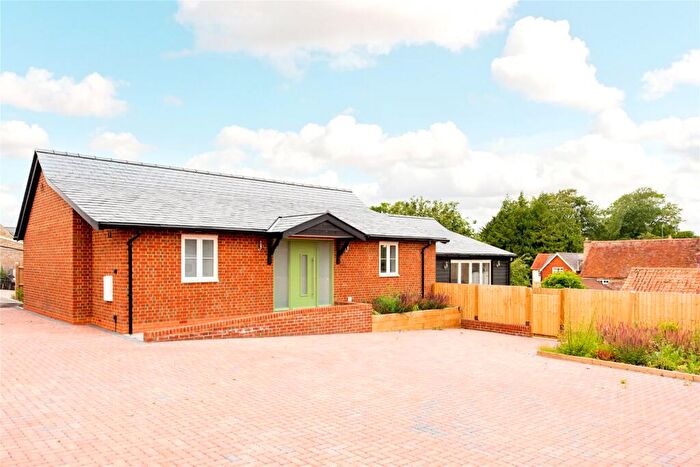 2 Bedroom Bungalow For Sale In Tandys Close, Turvey, Bedfordshire, MK43