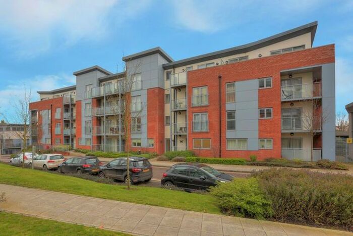 1 Bedroom Flat To Rent In Barcino House, St Albans, Herts AL1