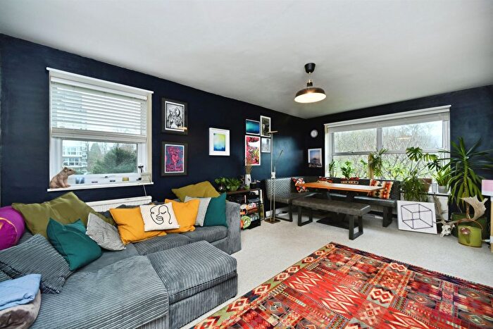 2 Bedroom Flat For Sale In London Road, Patcham, Brighton, BN1
