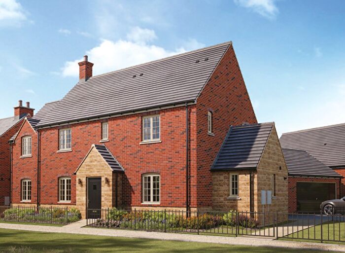 4 Bedroom Detached House For Sale In Swallow Crescent, Nottingham, NG15