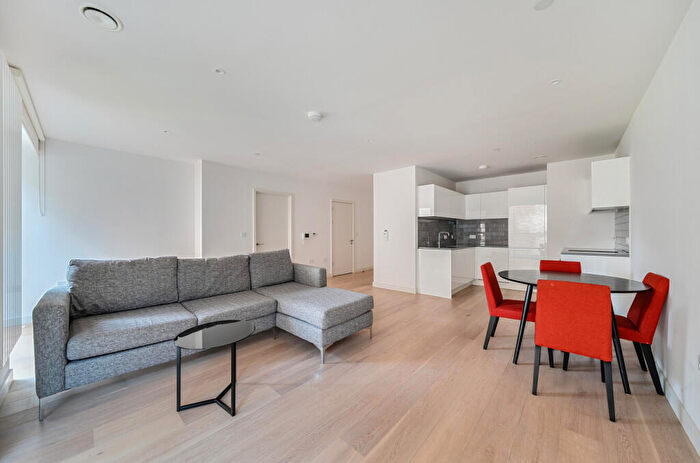 1 Bedroom Apartment To Rent In Shipwright Street, London, E16