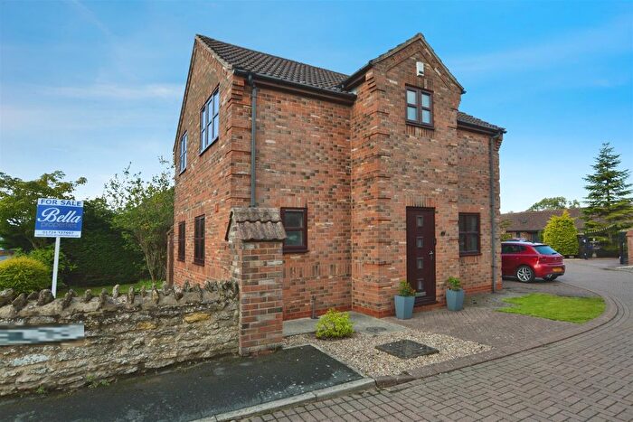 3 Bedroom Detached House For Sale In The Steadings, Flixborough, DN15