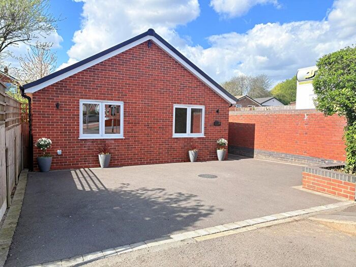 2 Bedroom Detached Bungalow For Sale In Pagets Drive, Chase Terrace, WS7