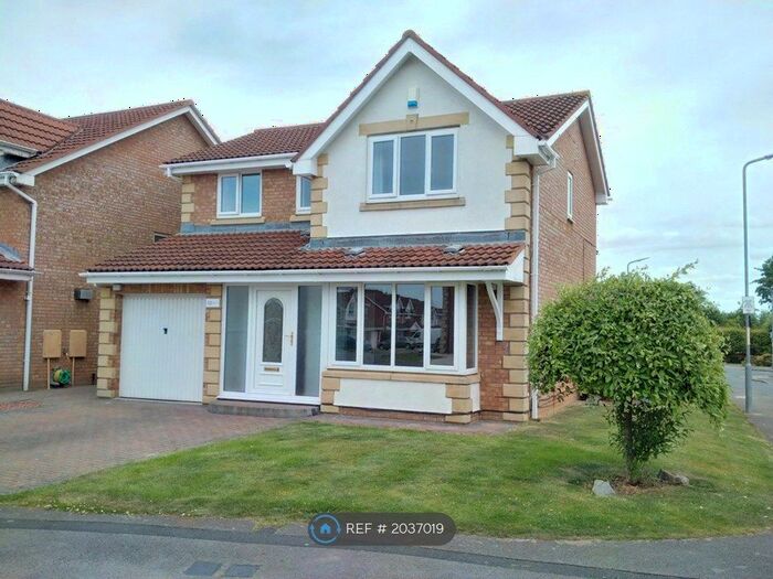 4 Bedroom Detached House To Rent In Simonside Grove, Ingleby Barwick, TS17