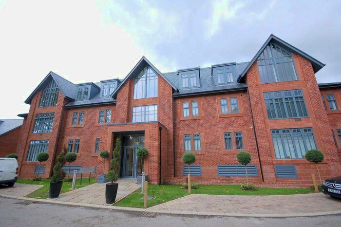 3 Bedroom Apartment To Rent In Beeches Court, St James Park, Bloomesbury Avenue, Didsbury, M20