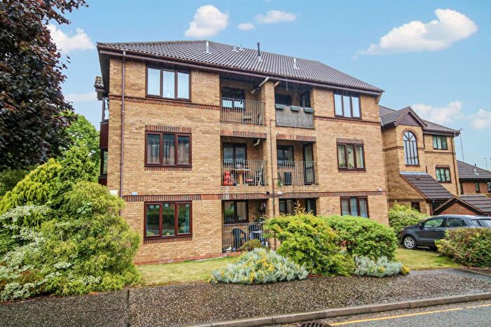 2 Bedroom Flat For Sale In Scott Road, Norwich, NR1