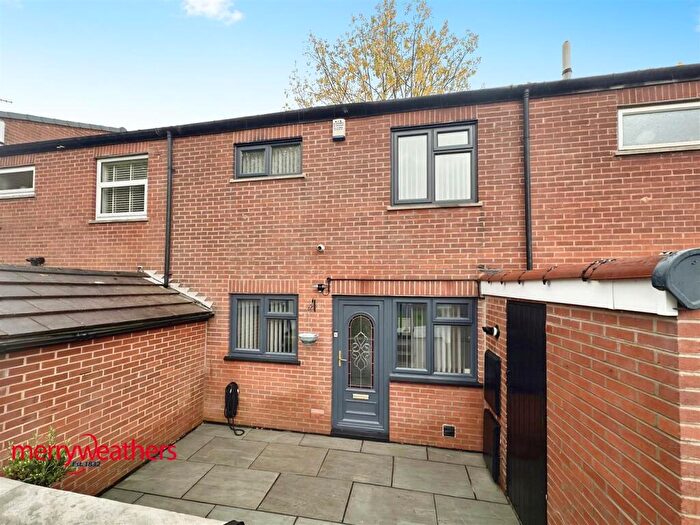 3 Bedroom Terraced House To Rent In Greystones Road, Whiston, Rotherham, S60