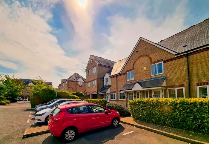 2 Bedroom Terraced House To Rent In Norbury Avenue, Watford, WD24