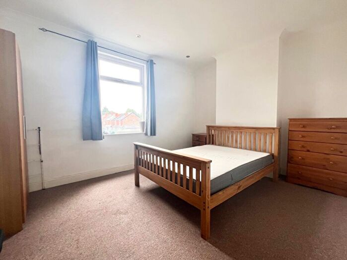 1 Bedroom Semi-Detached House To Rent In Queens Road, Beeston, NG9