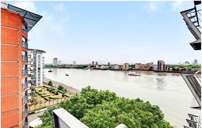 2 Bedroom Flat For Sale In Naxos Building, Hutchings Street, Canary Wharf, London, E14