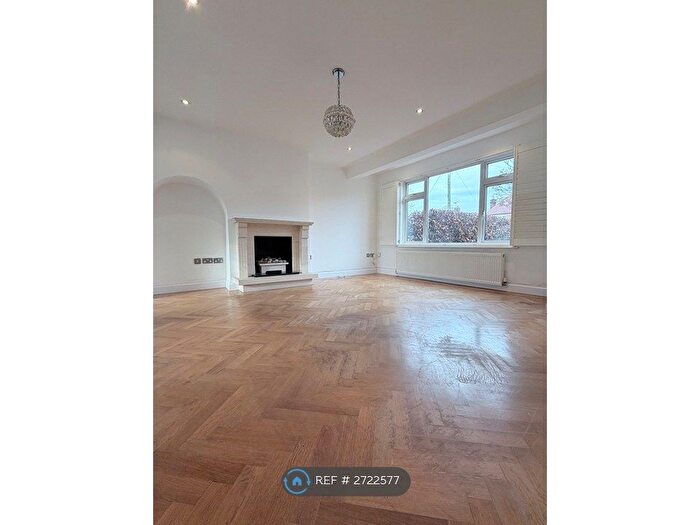 3 Bedroom Semi-Detached House To Rent In Blue Bridge Road, Brookmans Park, Hatfield, AL9