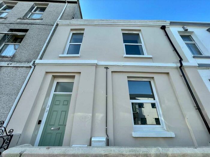 1 Bedroom Apartment To Rent In Wyndham Street East, Plymouth, Plymouth, PL1