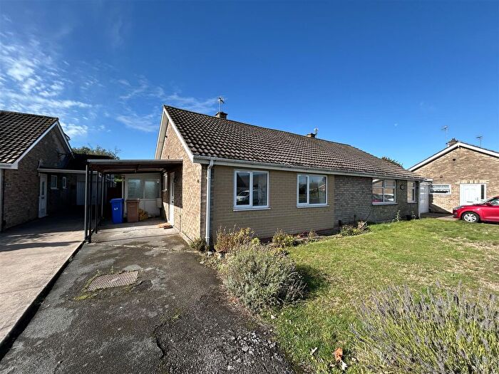2 Bedroom Semi-Detached Bungalow For Sale In The Meadows, Howden, Goole, DN14