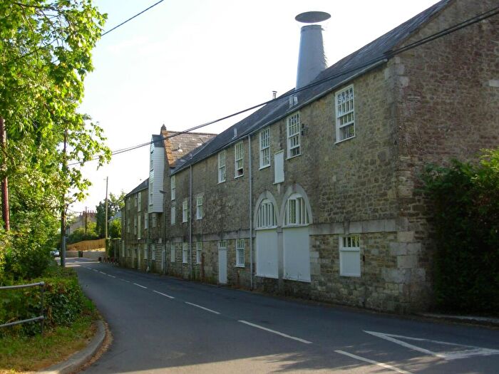 3 Bedroom Cottage To Rent In The Malthouse - Weymouth, DT3