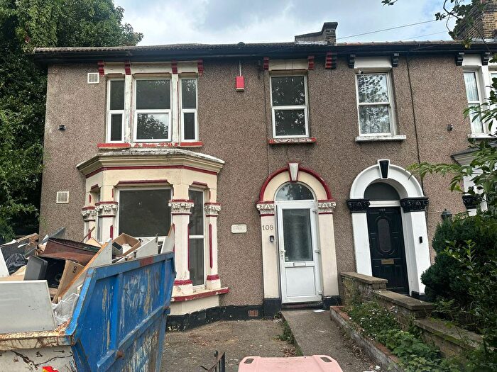 5 Bedroom End Of Terrace House To Rent In Durham Road, London, E12