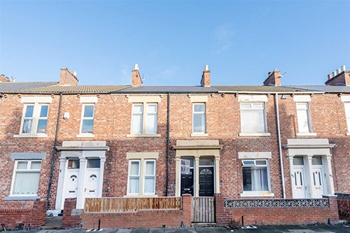 2 Bedroom Flat To Rent In Chirton West View, North Shields, NE29