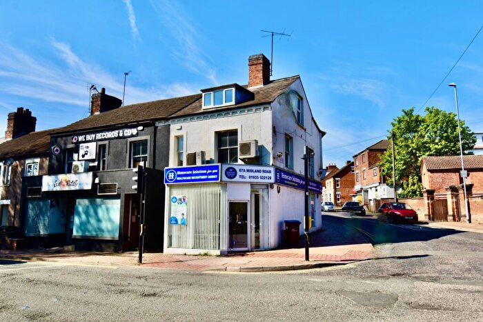 4 Bedroom Apartment To Rent In Midland Road, Wellingborough, Northamptonshire, NN8