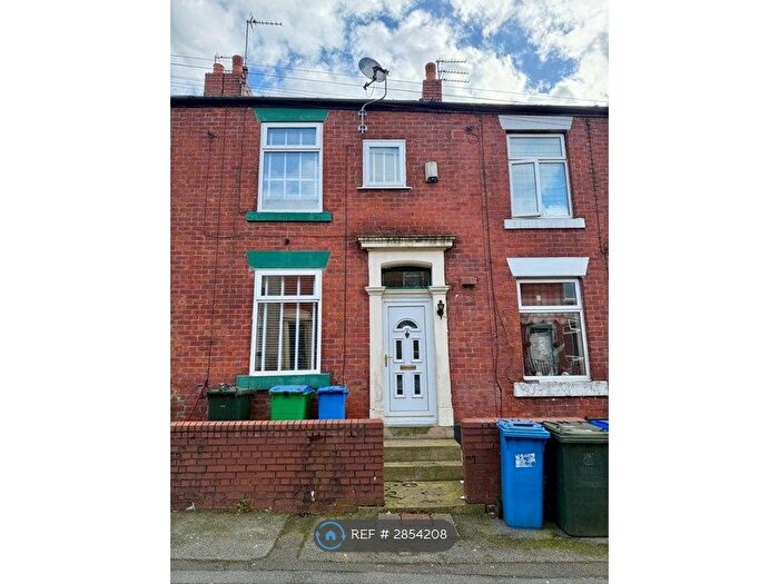 3 Bedroom Terraced House To Rent In Molyneux St, Rochdale, OL12