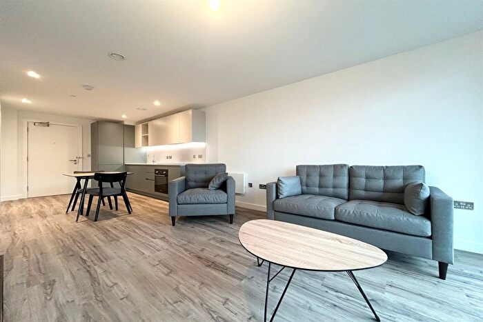 1 Bedroom Flat To Rent In Block B Railings, Shale Lane, M5