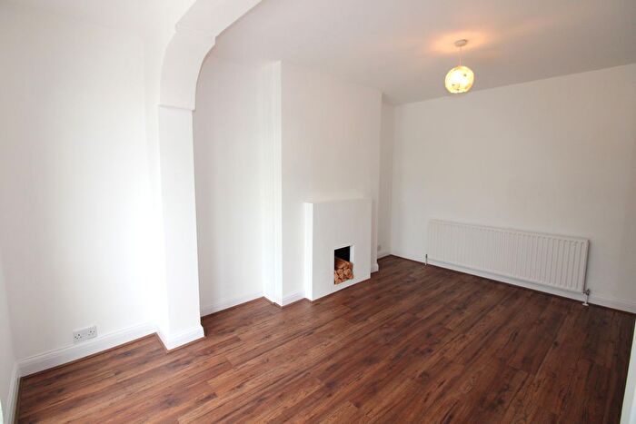 3 Bedroom Terraced House To Rent In Myra Street, Abbey Wood, SE2