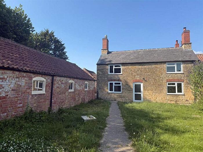 4 Bedroom Detached House To Rent In Pooles Lode Farmhouse, Woodfold Lane, Brentingby, LE14