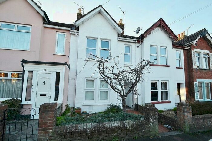 1 Bedroom Flat To Rent In Heckford Park, BH15