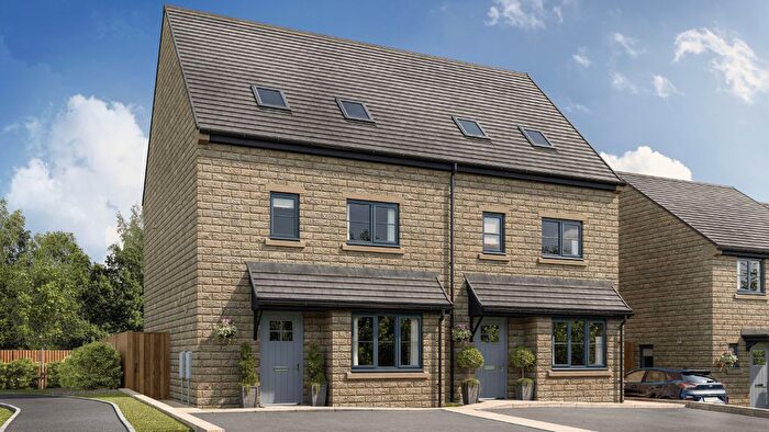 3 Bedroom End Of Terrace House For Sale In Saville Road, Huddersfield, HD8