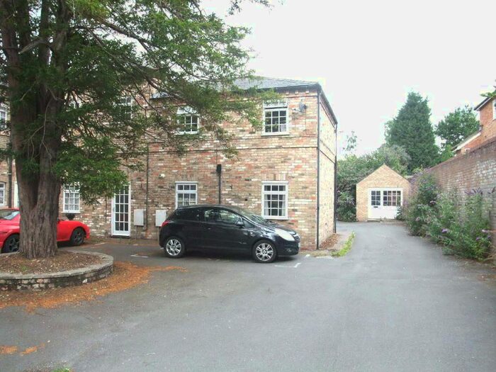 1 Bedroom Flat To Rent In The White House, St Neots Road, Eaton Ford, Cambs PE19