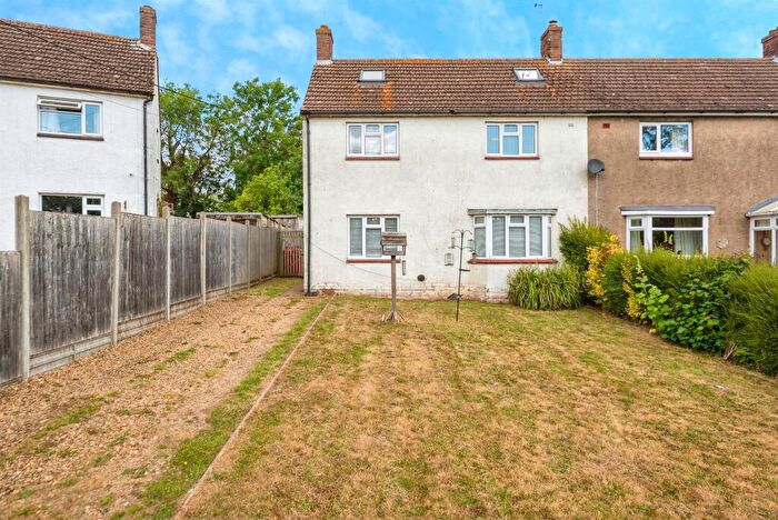 3 Bedroom Semi-Detached House For Sale In East End, Ingoldsby, Grantham, NG33