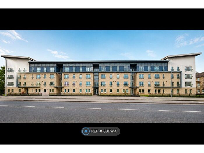 2 Bedroom Flat To Rent In Shields Road, Glasgow, G41