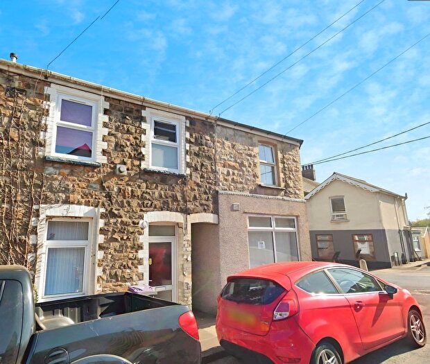 3 Bedroom Property To Rent In Wern Road, Sebastopol, Pontypool, NP4