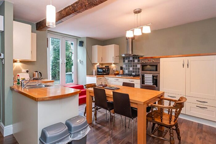 3 Bedroom Apartment For Sale In Flat A Duke Street, Settle, North Yorkshire, BD24