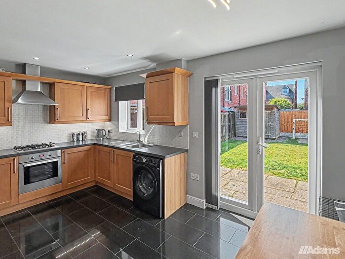 4 Bedroom Semi-Detached House For Sale In Latimer Close, Widnes, WA8