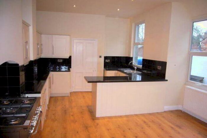3 Bedroom Terraced House To Rent In Armoury Road, Selby, YO8