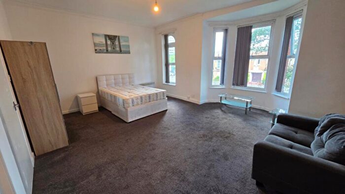 1 Bedroom Flat To Rent In Flat, Norman Road, Manchester, M14