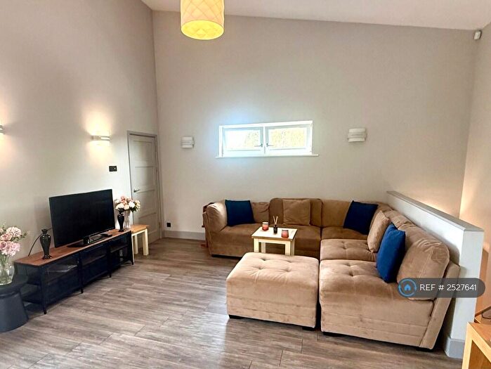 2 Bedroom Flat To Rent In The Ridge, Hampton Vale, Peterborough, PE7